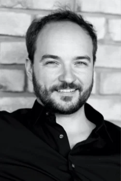 Adam Mendez